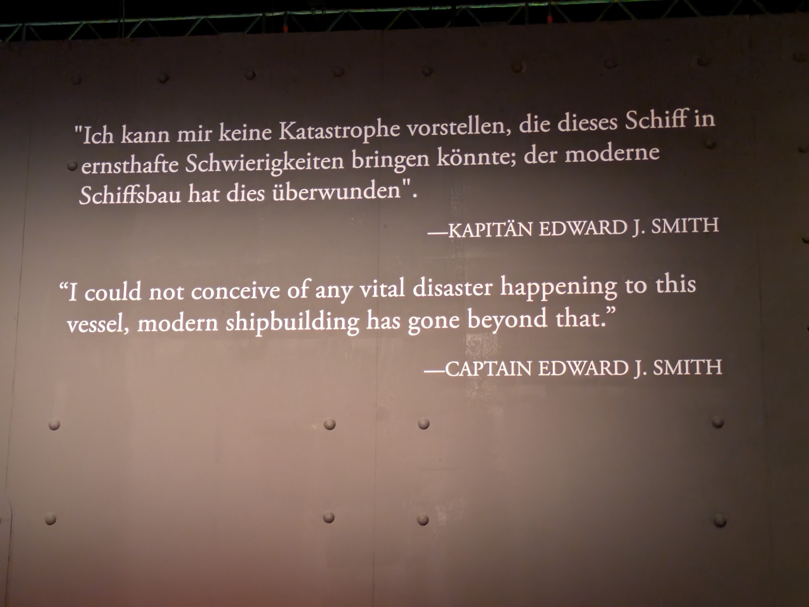 PXL 20241217 101739804.NIGHT